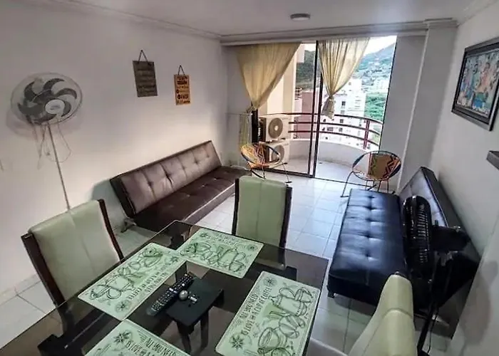 Condo-Panoramic Elevator-10 Min Walk-Rodadero Beach