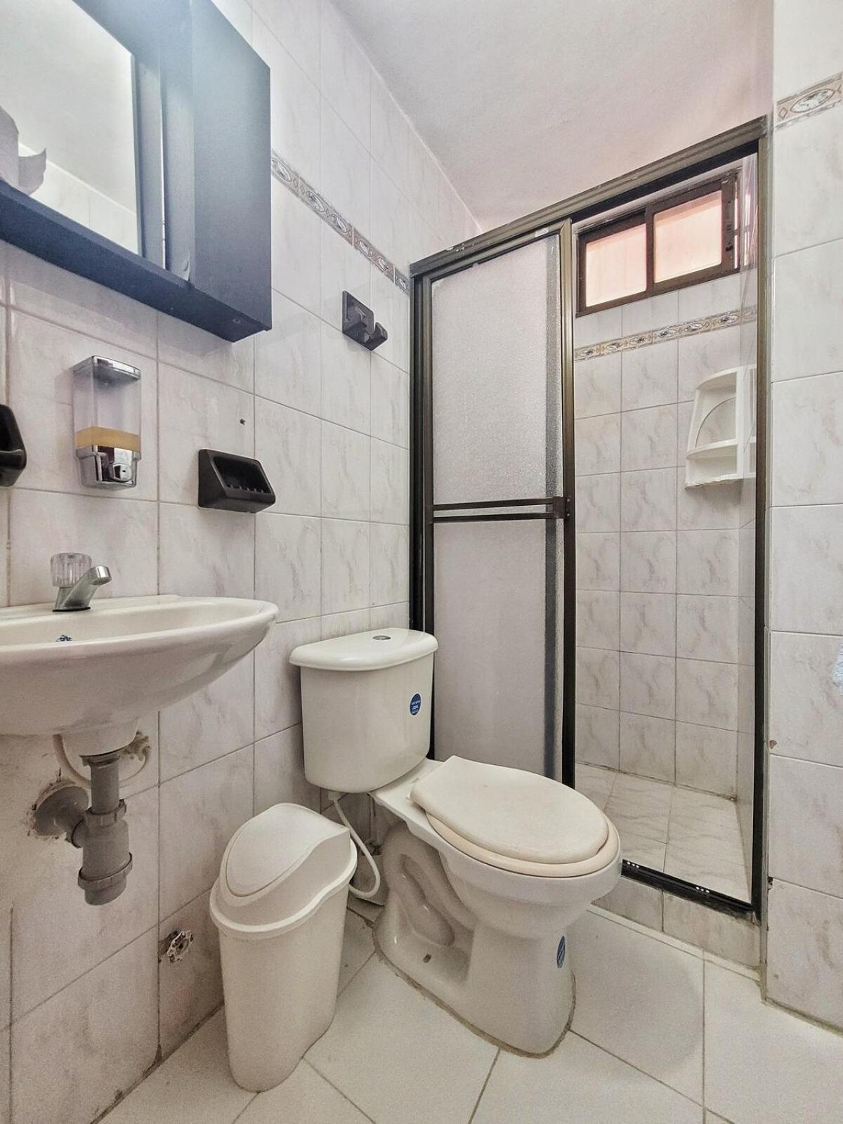 Apartment Condo-panoramic Elevator-10 Min Walk-rodadero Santa Marta (Magdalena)